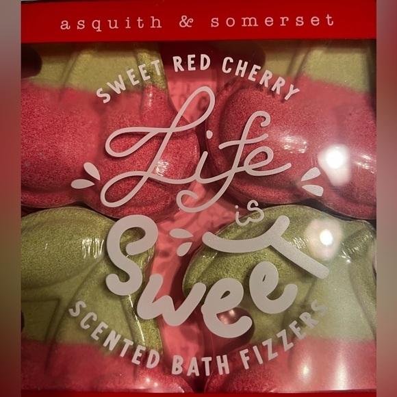 Nwt-4 Sweet Cherry Bath fizzles Bombs - Picture 2 of 3